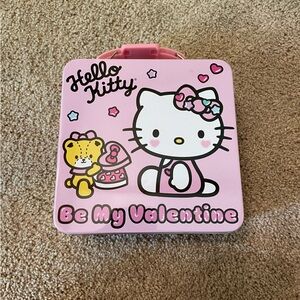 Hello Kitty Tin